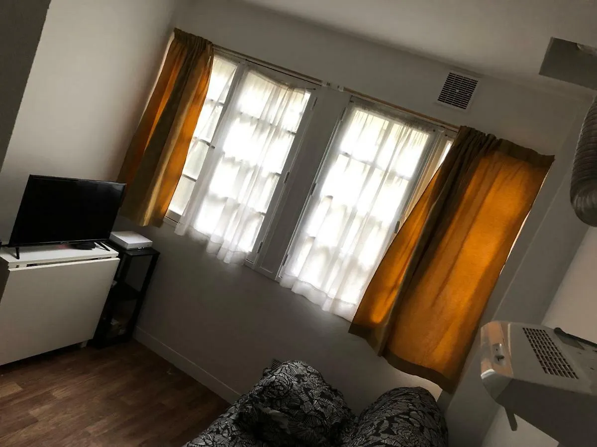 شقة 30 Rue Saint-marc باريس